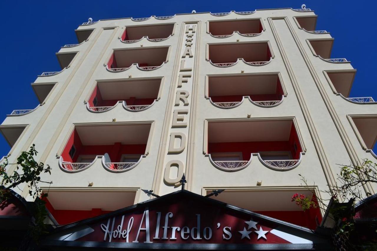 Hotel Alfredo'S ريميني المظهر الخارجي الصورة